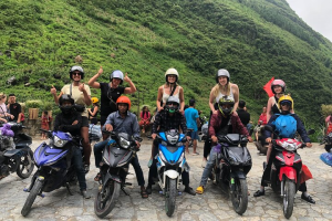 Boucle de Ha Giang sans un permis international de moto