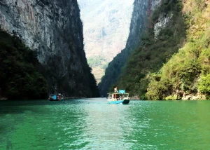Excursion en bateau sur la rivière Nho Que