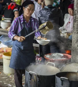 Le marché de Lung Phin, endroit idéal pour vivre une expérience authentique de la montagne